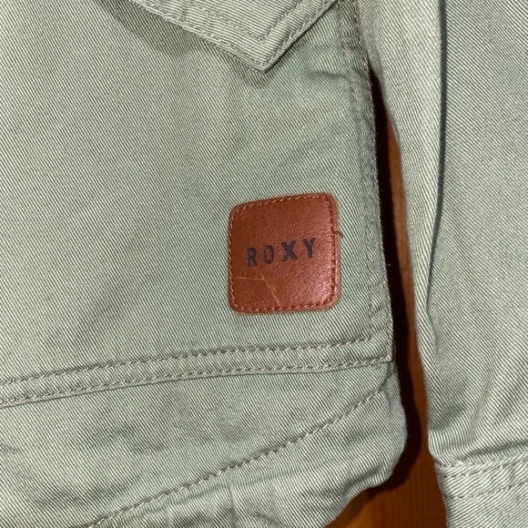 Lightweight Roxy Jacket - Picture 3 of 3